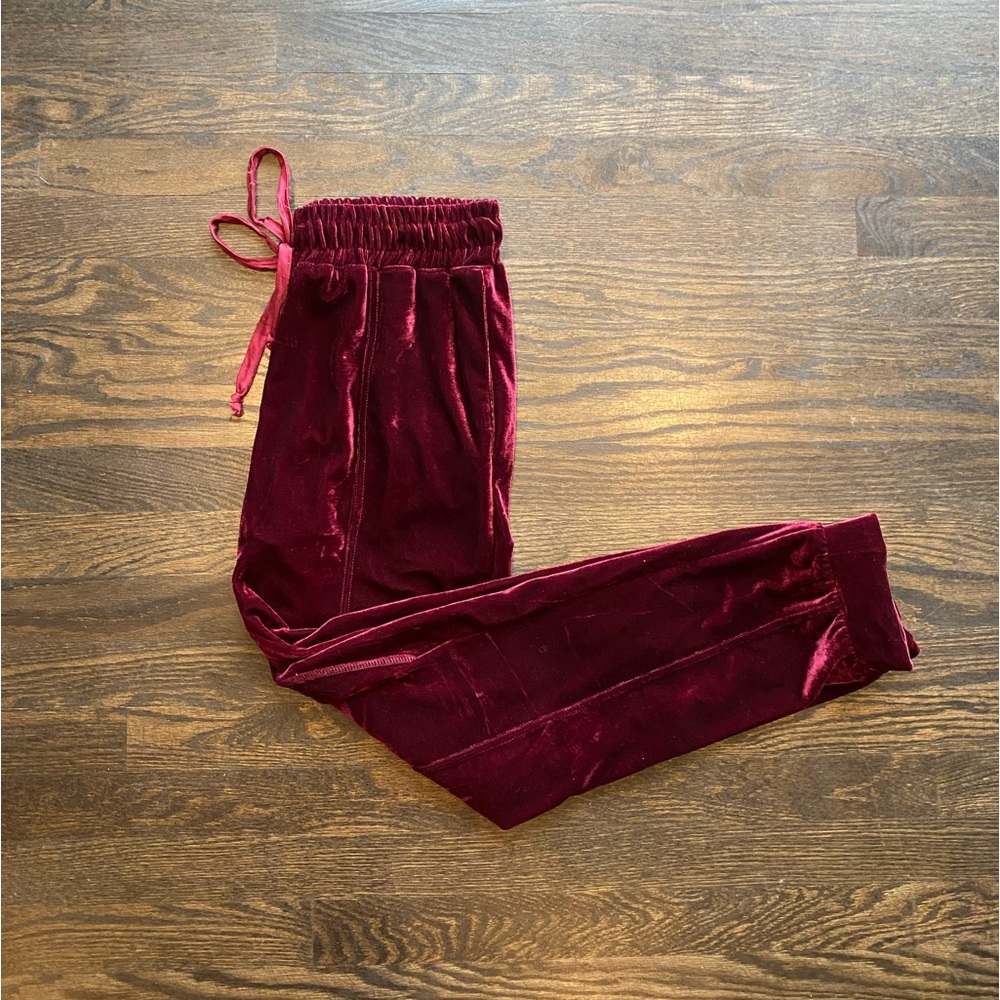Red Velvet Jogger